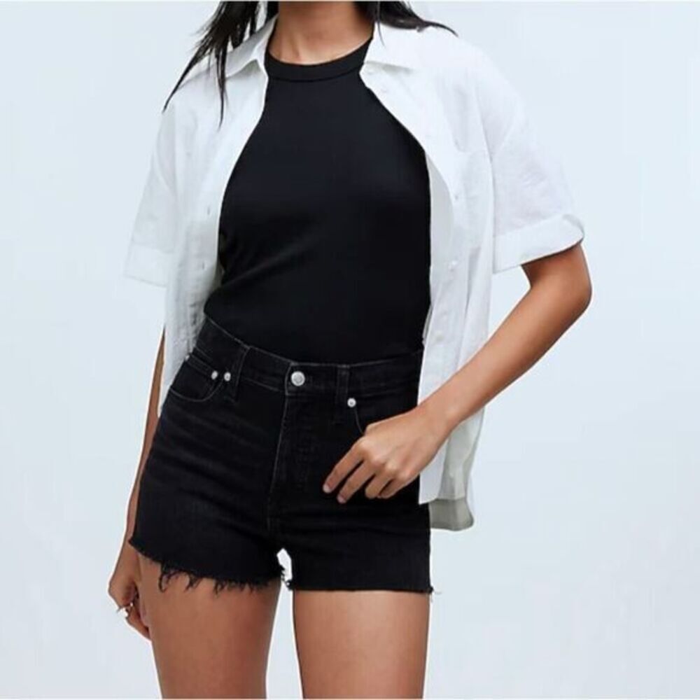 New! Madewell The Perfect Vintage Jean Short in lunar wash, size 31